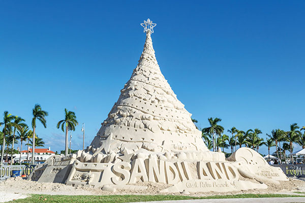 Sandi Holiday Sand Tree - Palm Beaches